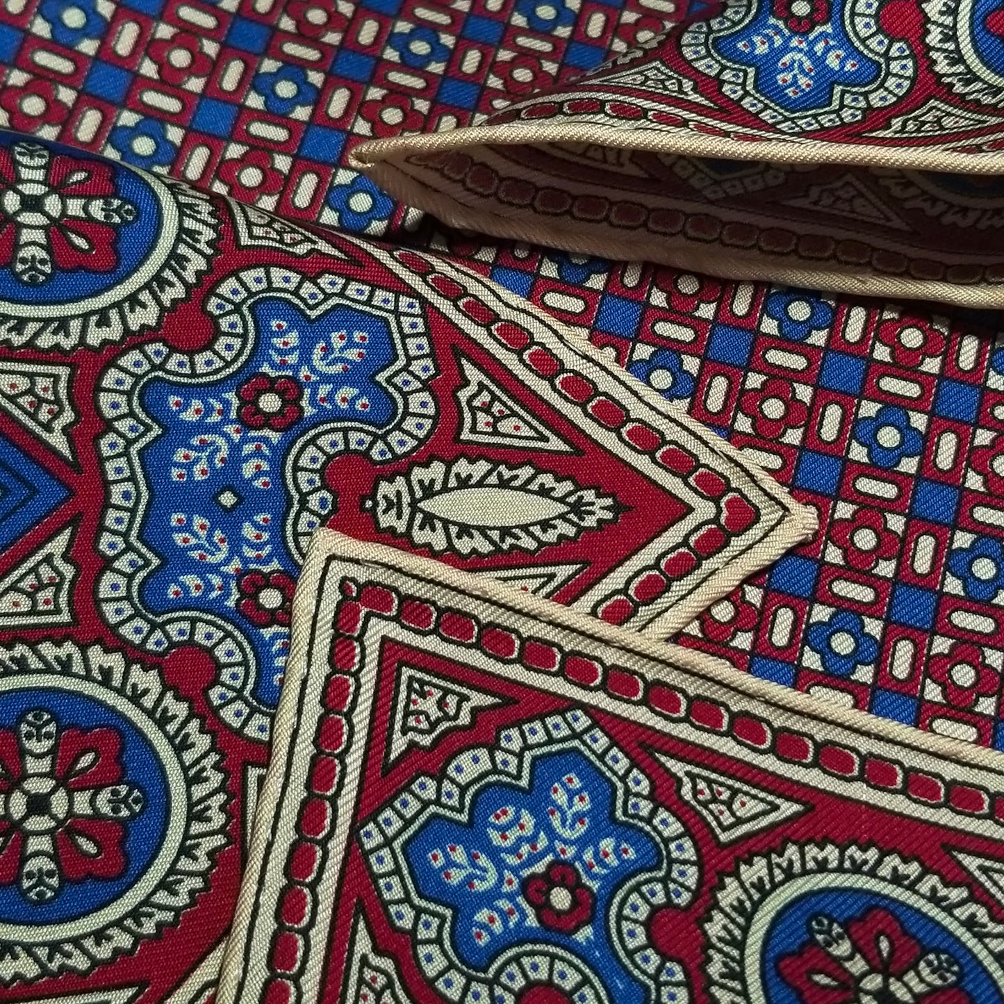 Screen-Printed Cream Yellow Geometric Ancient Madder Silk Pocket Square