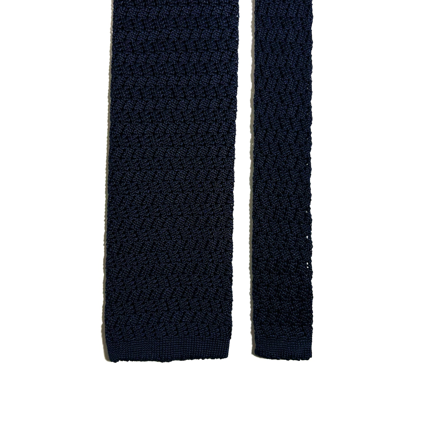 Zig-Zag Navy Blue Silk Knitted Tie