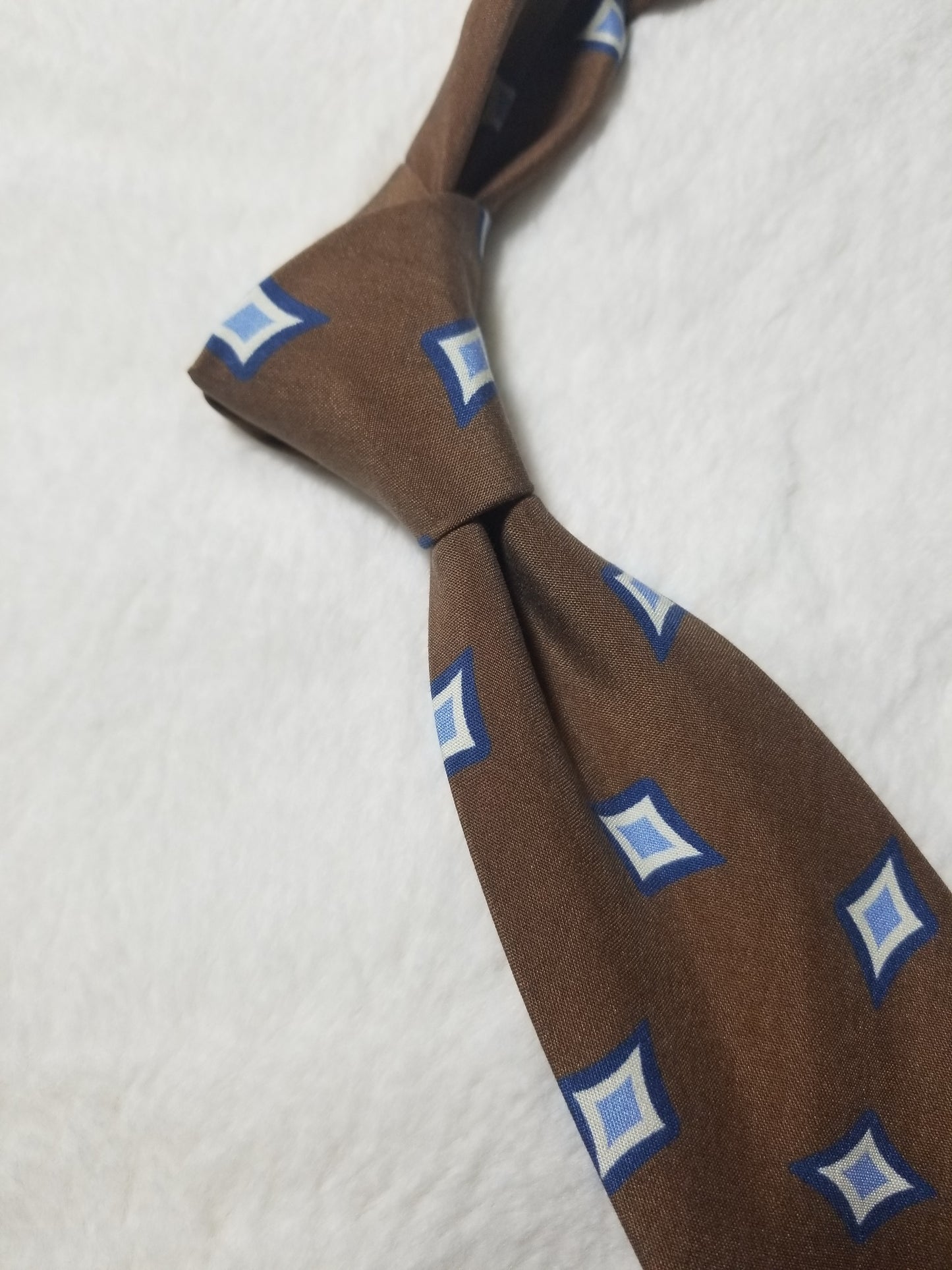 Brown Geometric Ancient Madder Silk Tie (Handmade in Italy)