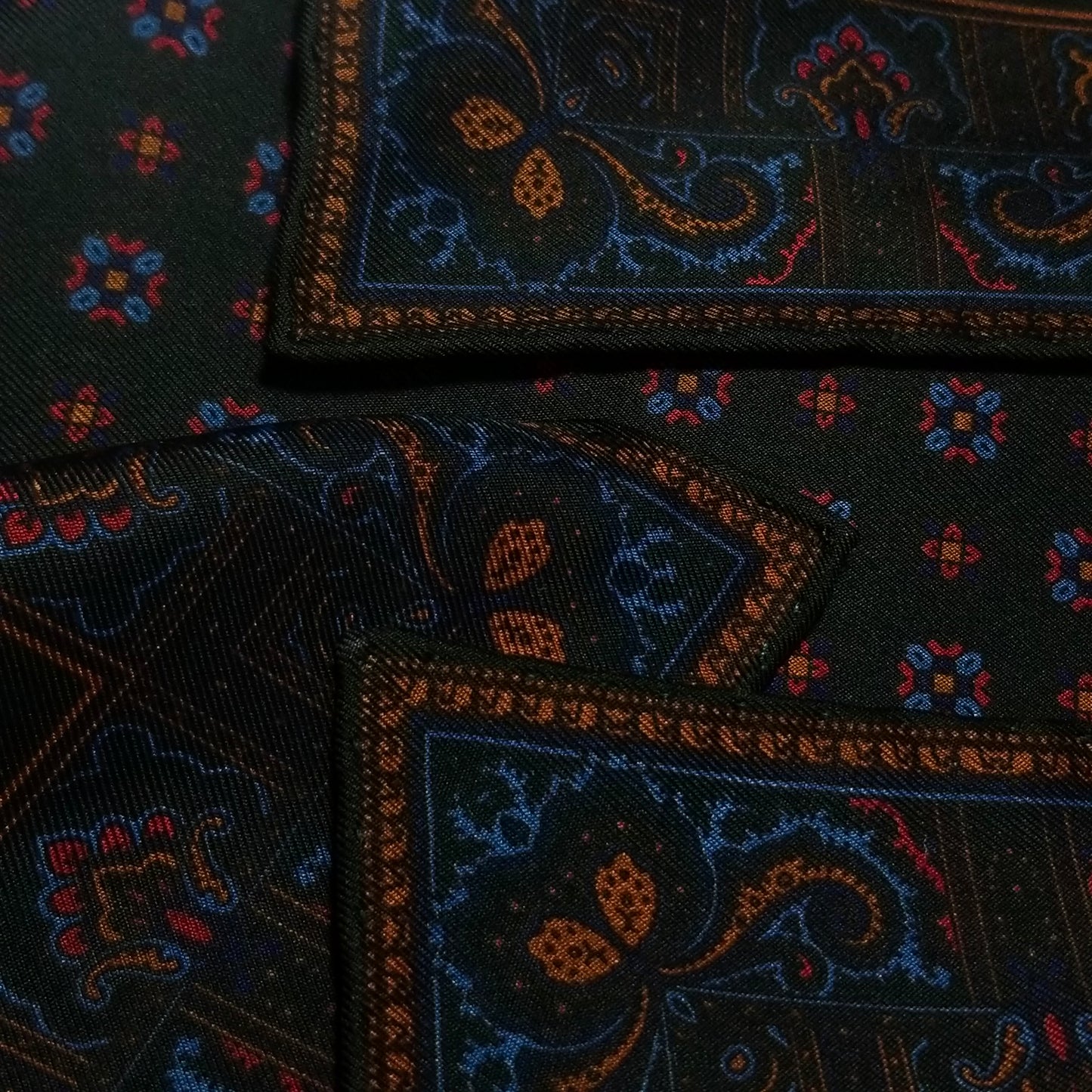 Screen-Printed Dark Green Geometric Ancient Madder Silk Pocket Square