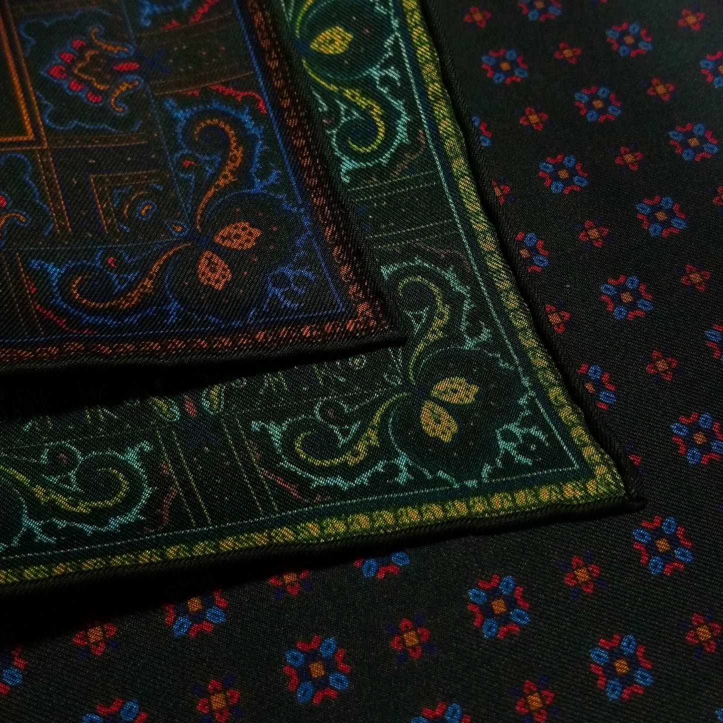 Screen-Printed Dark Green Geometric Ancient Madder Silk Pocket Square