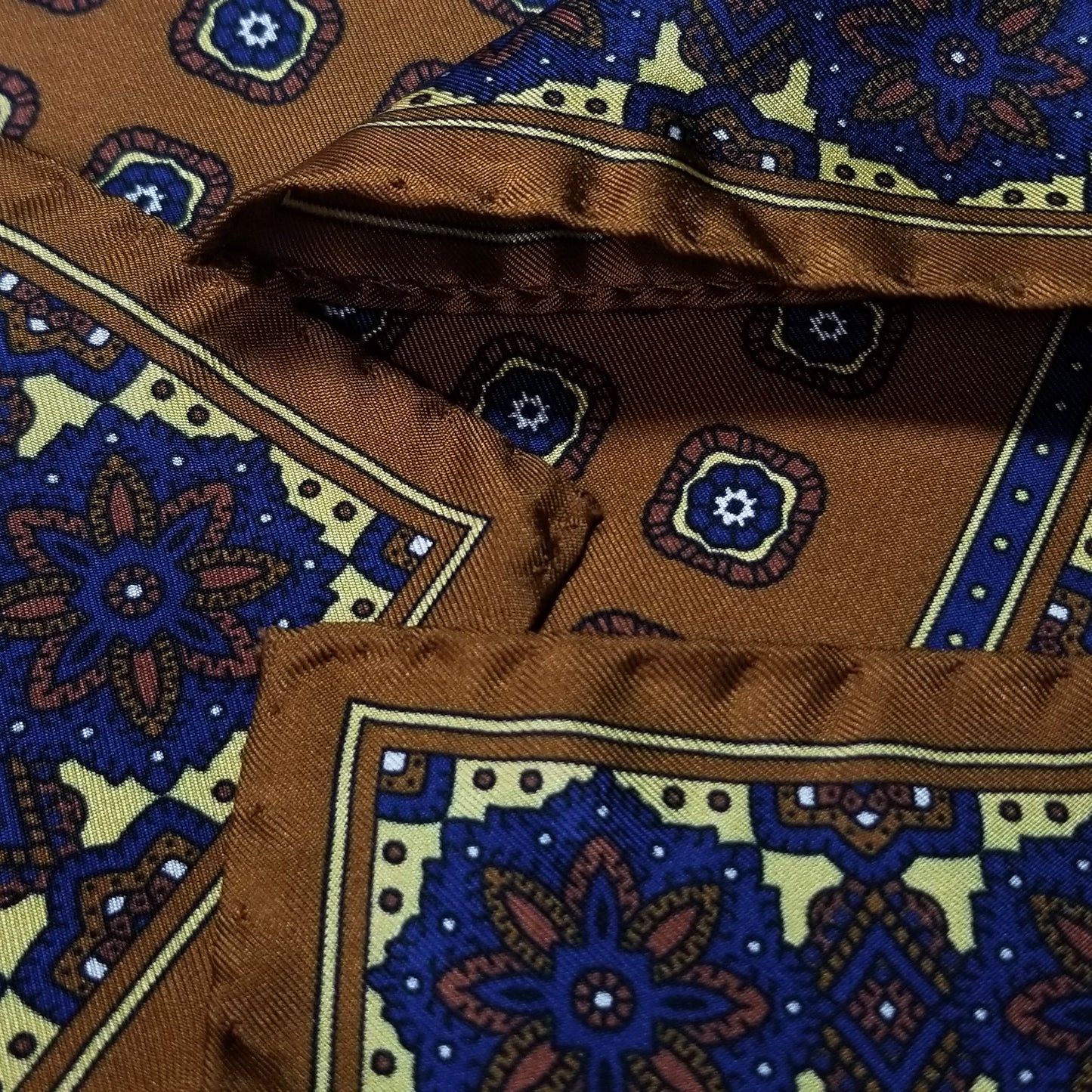 17" Camel Brown Geometric Silk Twill Pocket Square