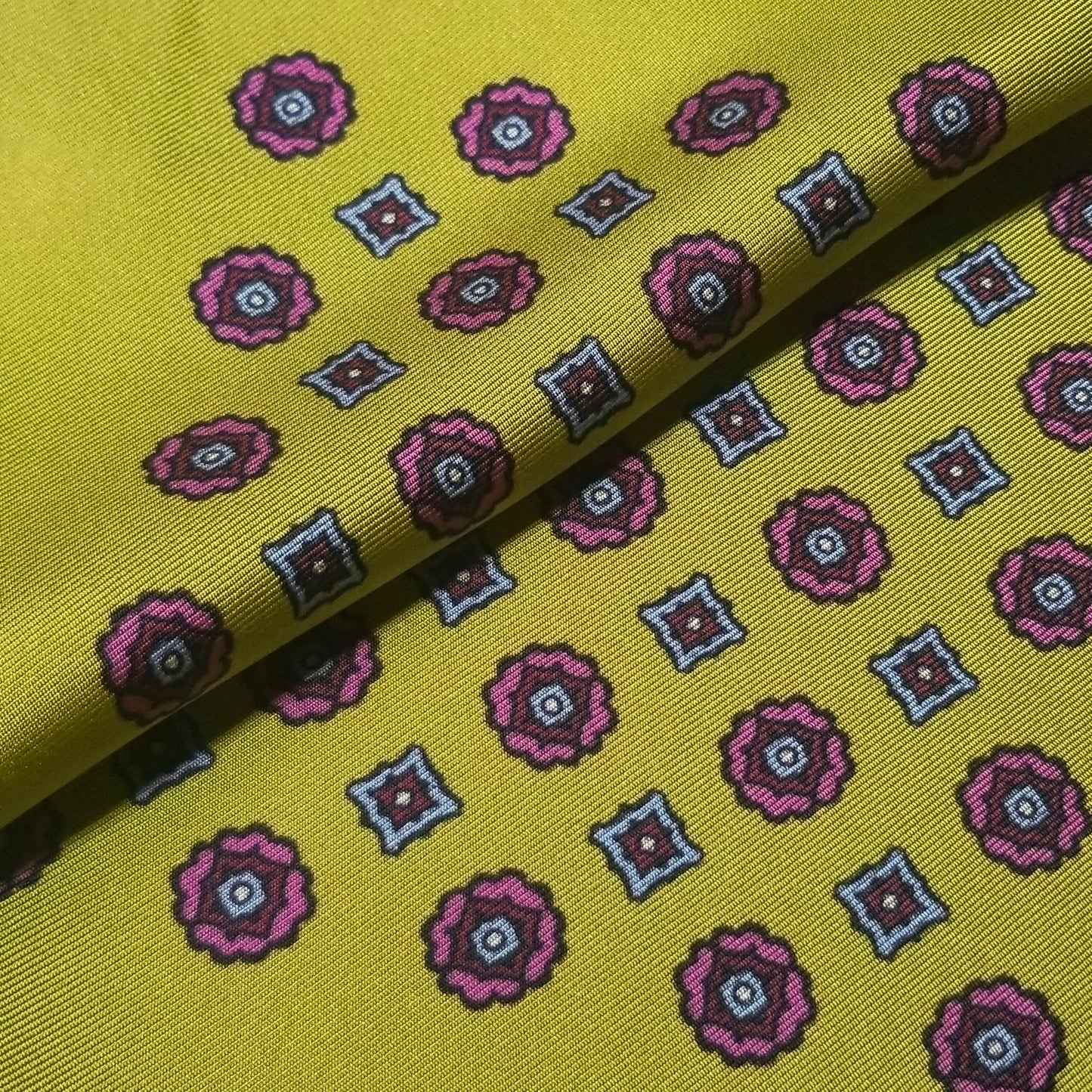 12.5" Gold Geometric Silk Twill Pocket Square