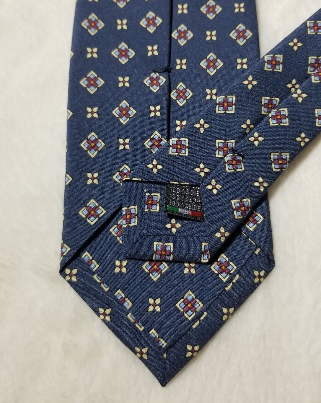 Navy Blue Geometric Ancient Madder Silk Tie (Handmade in Italy)