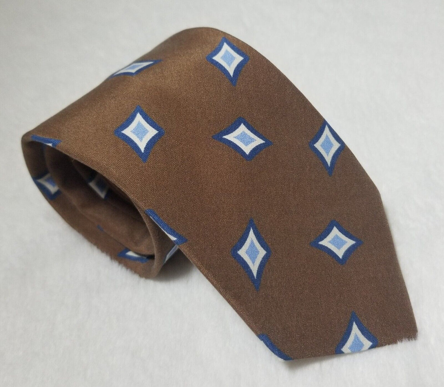 Brown Geometric Ancient Madder Silk Tie (Handmade in Italy)