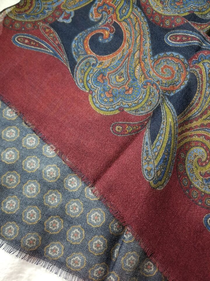 Paisley Merino Wool Scarf