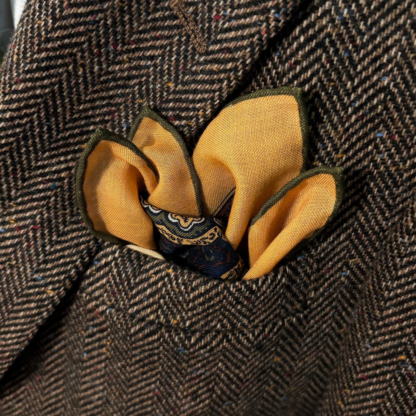 Dominus - Yellow & Olive Green - Wool/Silk Pocket Square