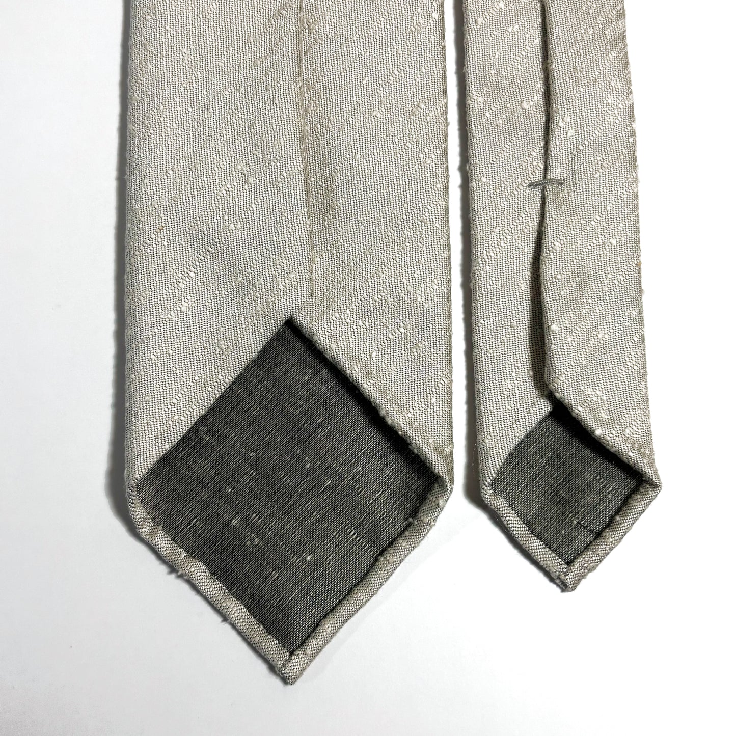 Untipped Ivory Silk Shantung Tie
