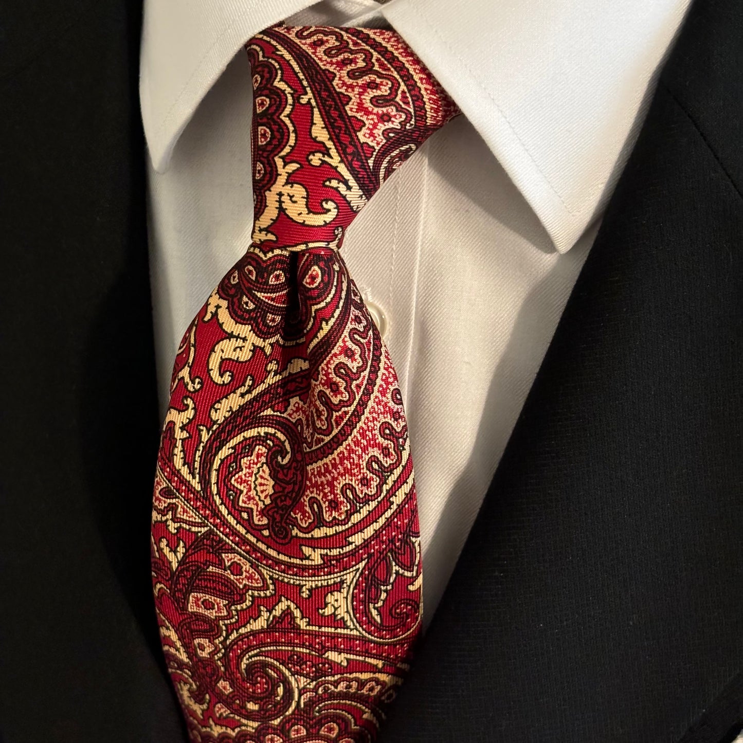 Hand-Printed Burgundy Paisley Silk Tie