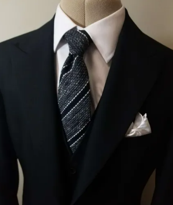 Charcoal Gray & Black Striped Tussah Jaspe Silk Grenadine Tie (Garza Grossa)